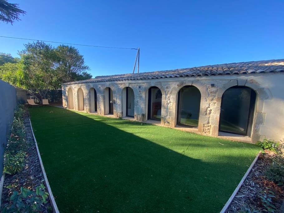 Maison En Pierre A Clermont-L'Herault Brignac  Exteriér fotografie
